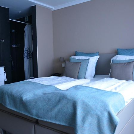 Hotel De Kalvaar 니노베 외부 사진
