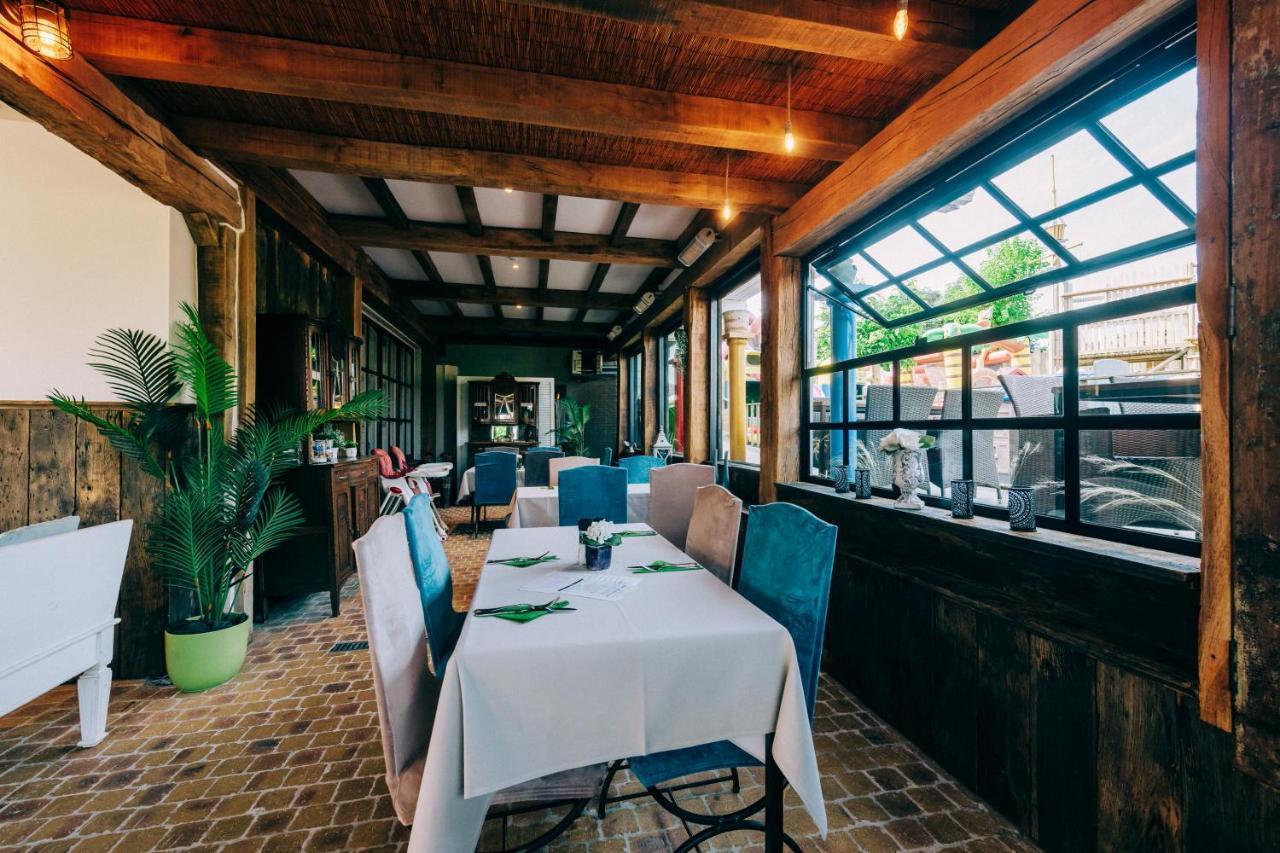 Hotel De Kalvaar 니노베 외부 사진