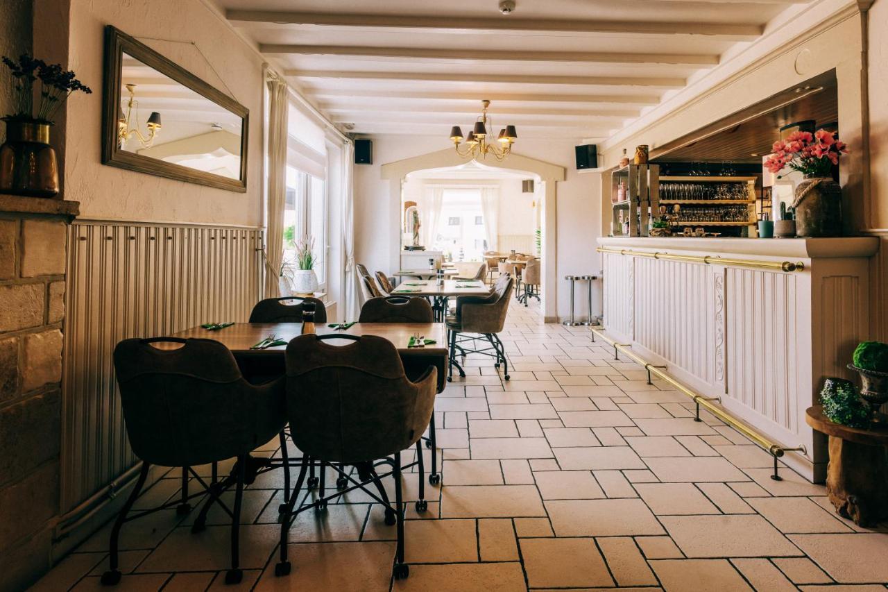 Hotel De Kalvaar 니노베 외부 사진