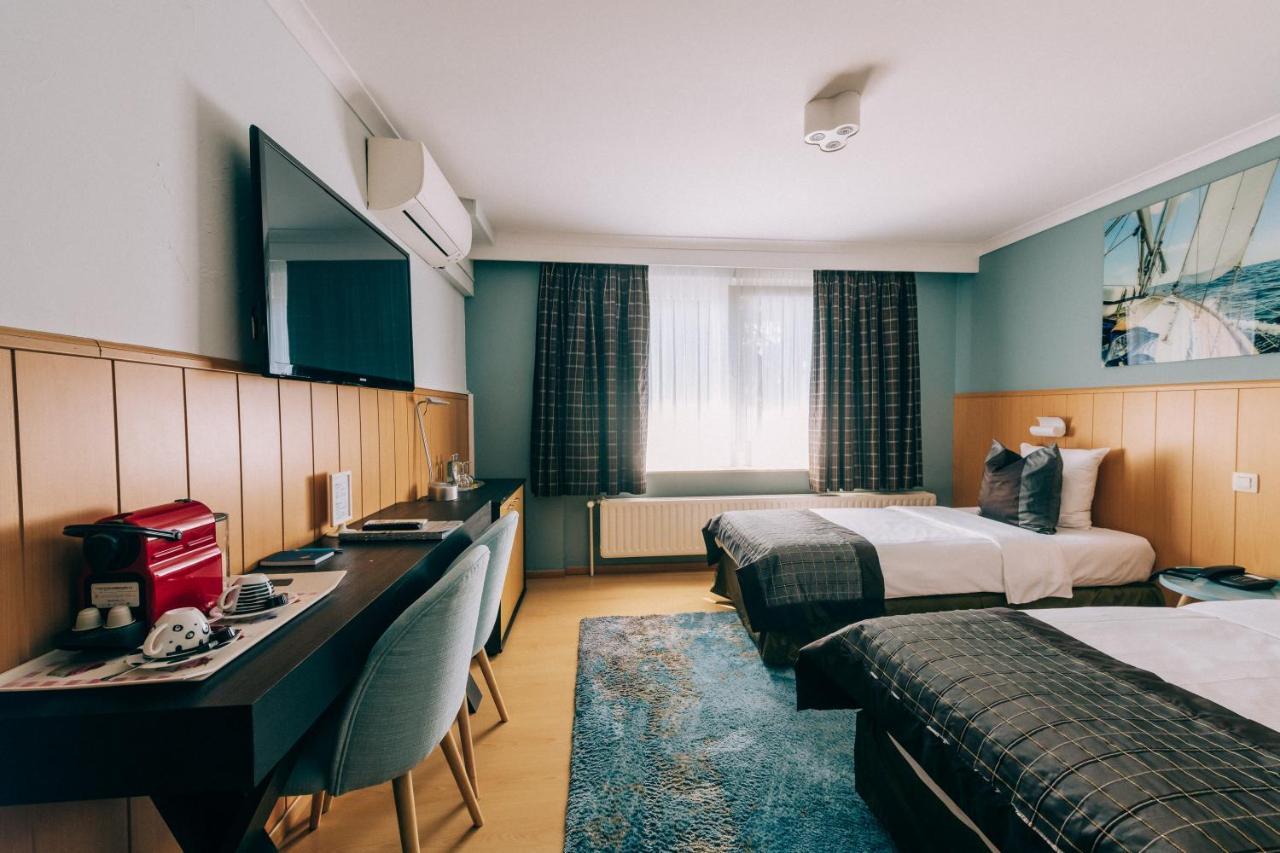 Hotel De Kalvaar 니노베 외부 사진